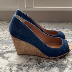 Caslon Wedges, Size 10